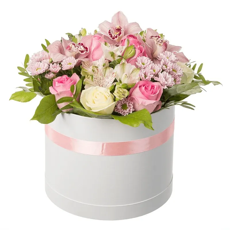 Цветы в коробке «Цветочные ноты»